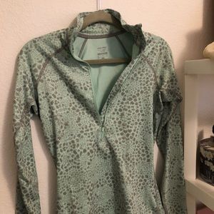 Womens NIike Pro half zip